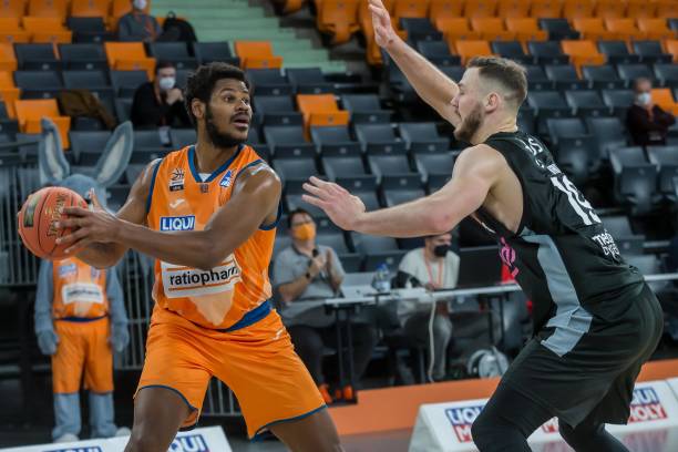 一路攀升 一路攀升